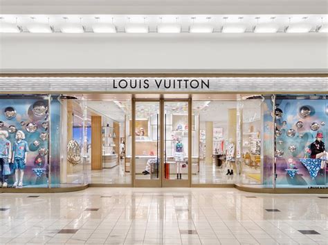 louis vuitton lenox mall.